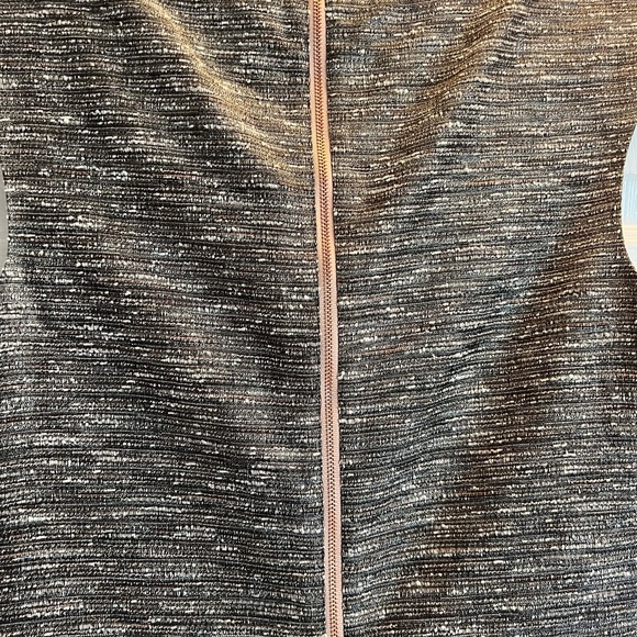 Ted Baker size 1 tweed silver metallic mini dress with cap sleeves. - Picture 4 of 5